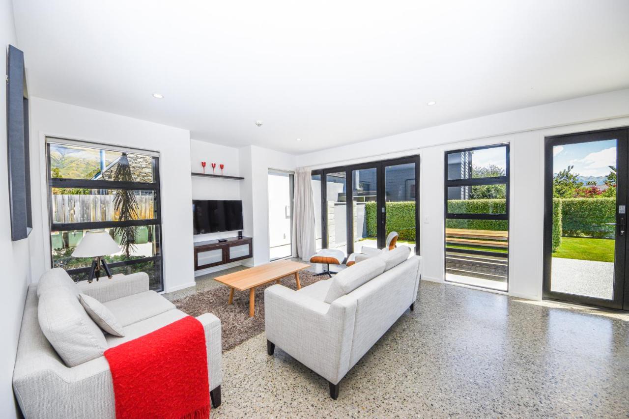 Tenby Apartments Wanaka Exterior foto